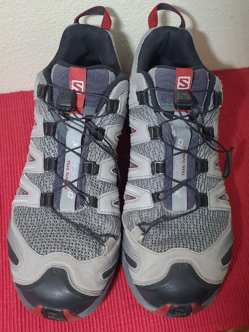 Salomon Gray Trail Shoes with Black and Red Details - Picture 7 of 13